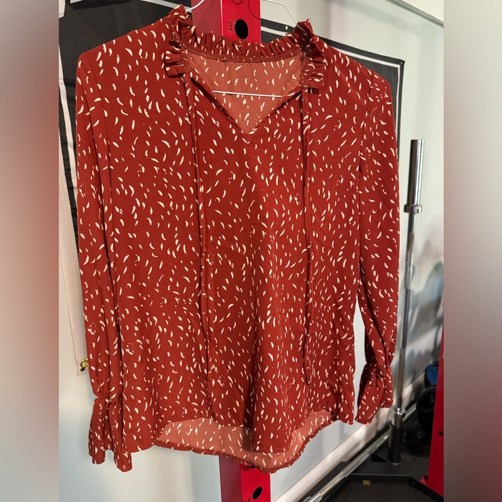 Ruffle sleeve blouse